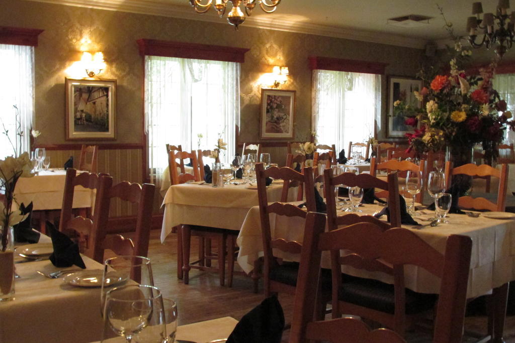 Auberge Le Flores Grand Mere Exterior photo